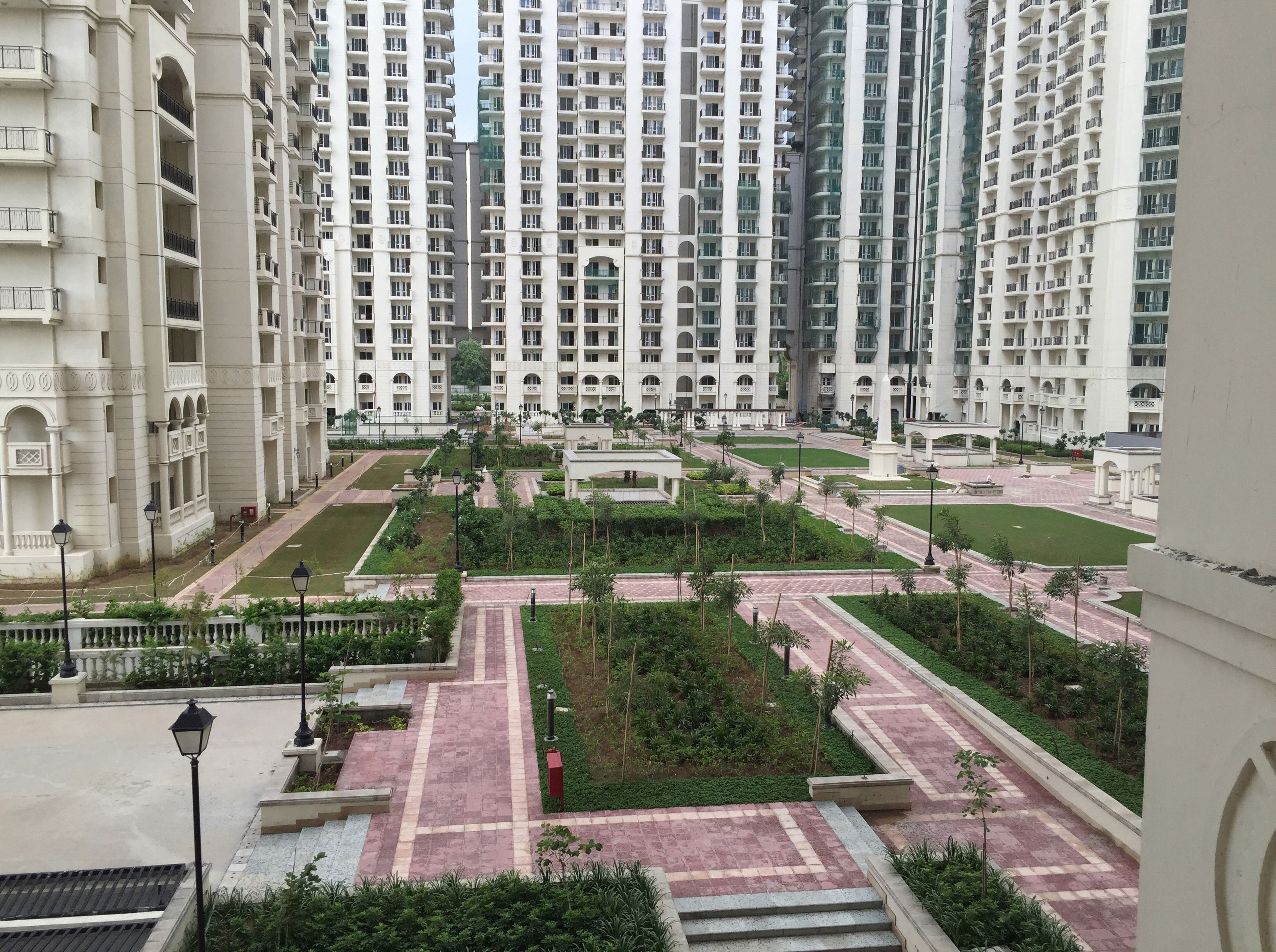 DLF Capital Park Midtown Delhi By DLF Ltd.