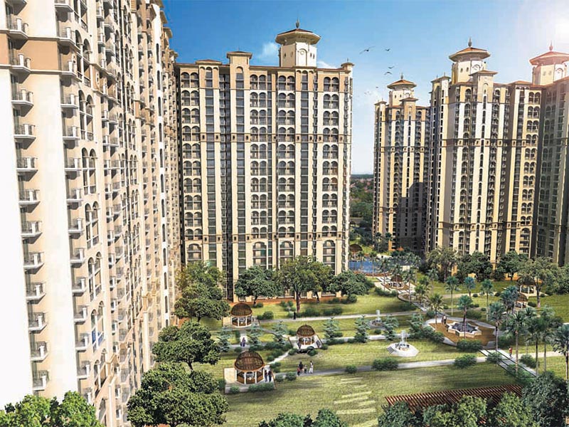 DLF Capital Greens Phase 1 – Calling 1446 Possessors To Enjoy Luxury & Privacy!